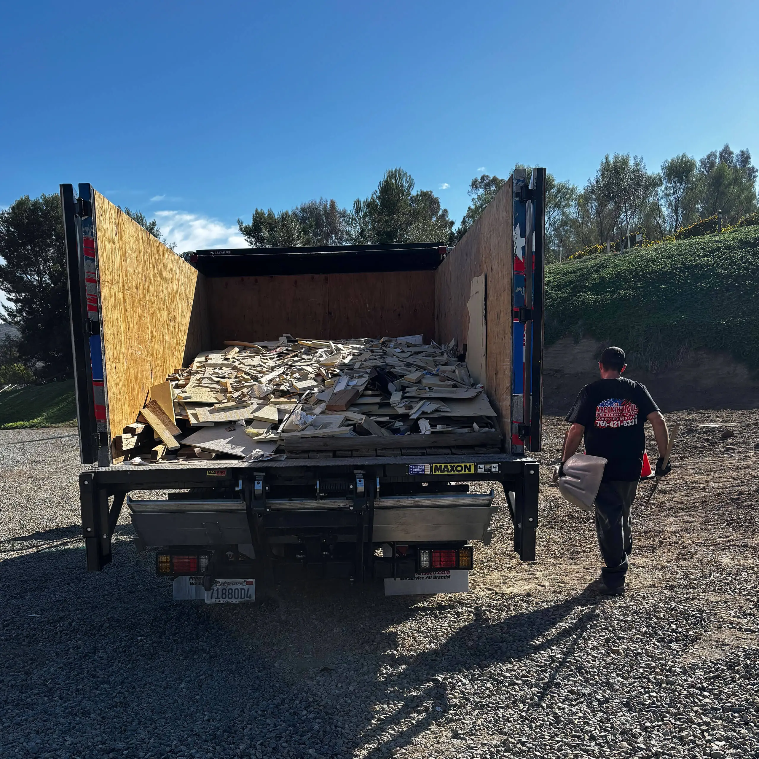 Full-service junk removal and cleanouts San Diego
